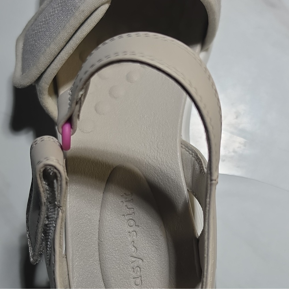 Easy Spirit Women's Beige/Pink Hook & Loop Adjustable Strap Flat Sandal Size7.5M - Picture 4 of 6
